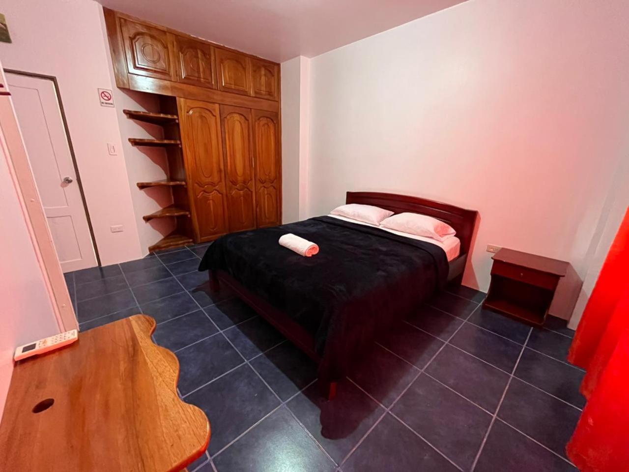 Hostal Neptuno - Poseidon Puerto Villamil Exteriér fotografie