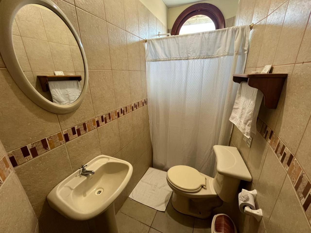 Hostal Neptuno - Poseidon Puerto Villamil Exteriér fotografie