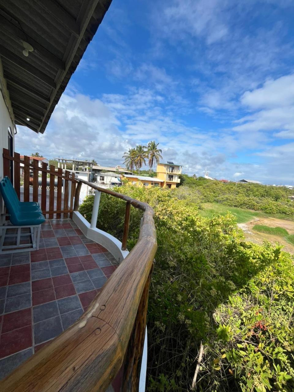 Hostal Neptuno - Poseidon Puerto Villamil Exteriér fotografie